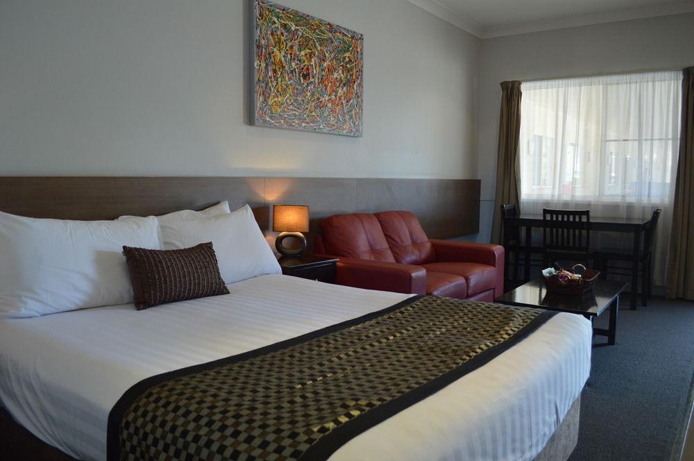 Roma Inland Motor Inn Esterno foto
