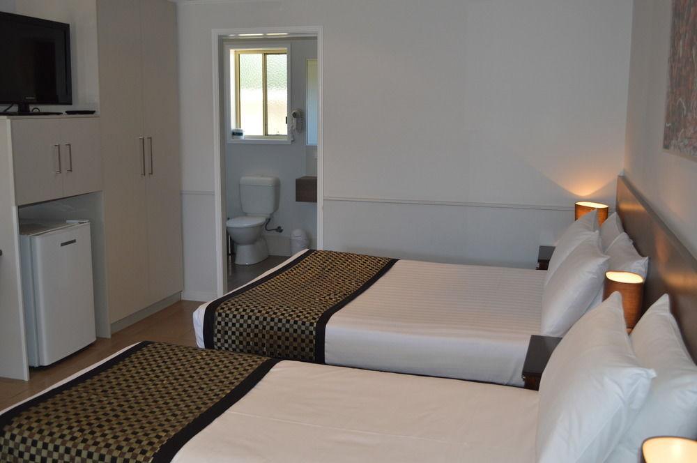 Roma Inland Motor Inn Esterno foto